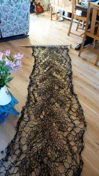 Knitted fence pattern