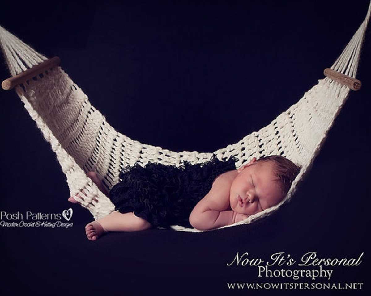 Knitted hammock pattern