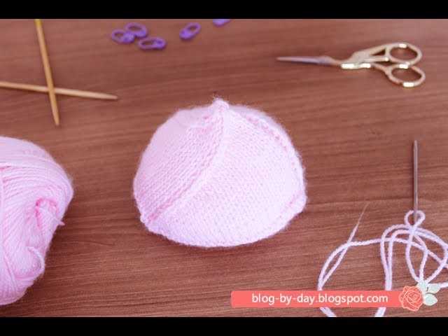 Knitted knockers bottom up pattern
