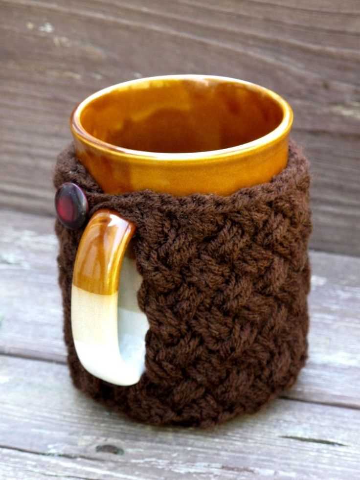 Knitted mug cozy pattern