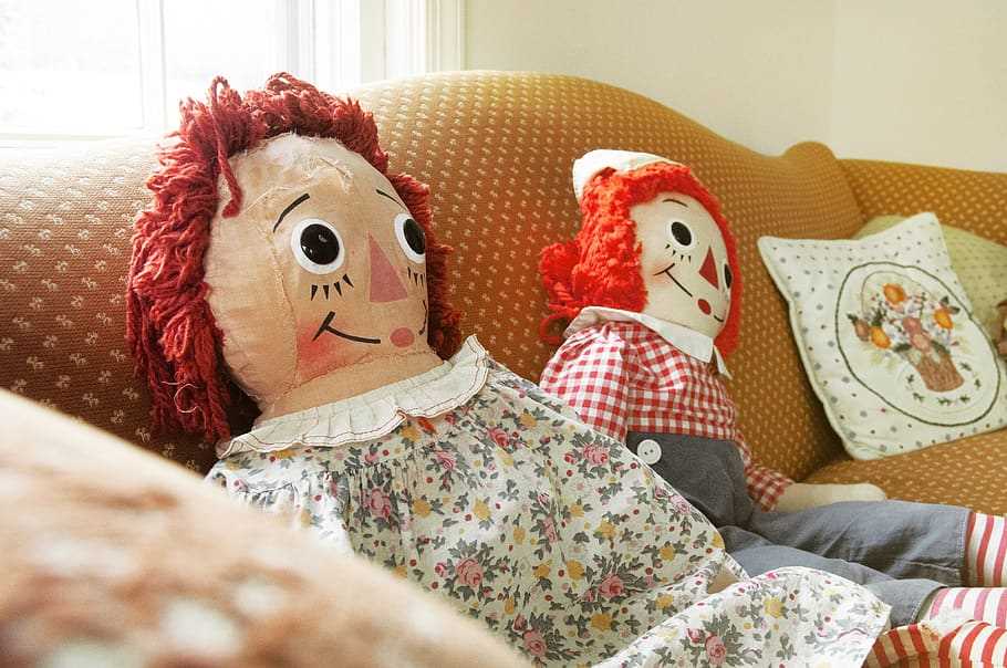 Knitted raggedy ann doll pattern