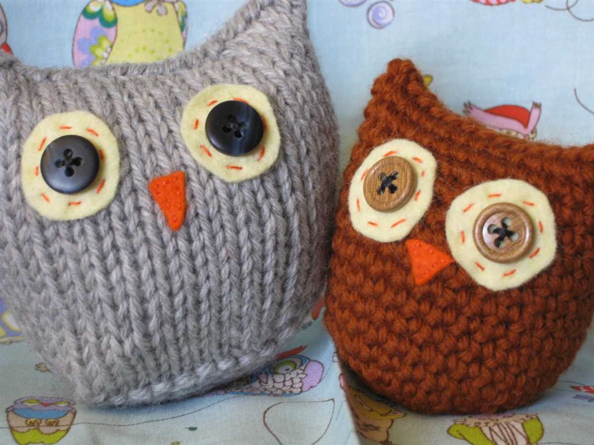 Knitted stuffed owl pattern