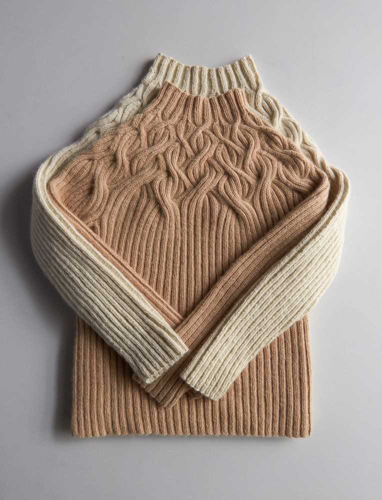 Knitted yoke sweatshirt pattern