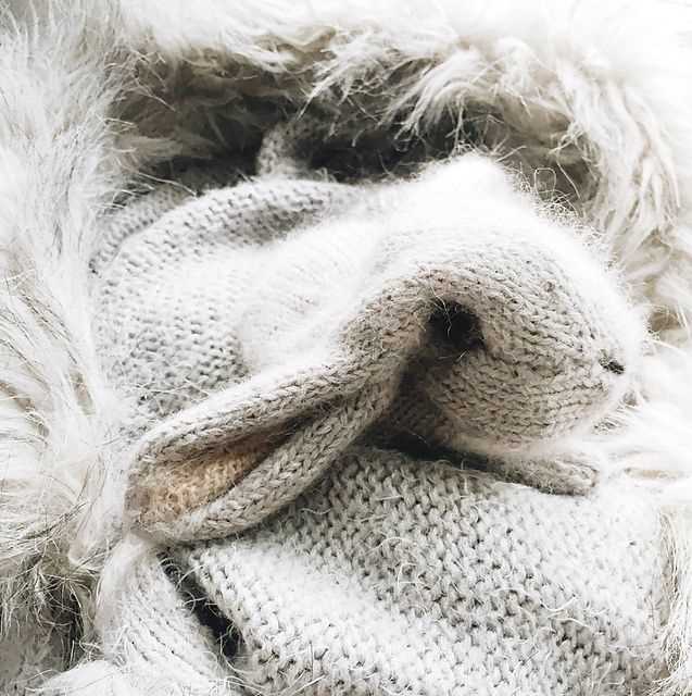 Knitting pattern for rabbit and bear