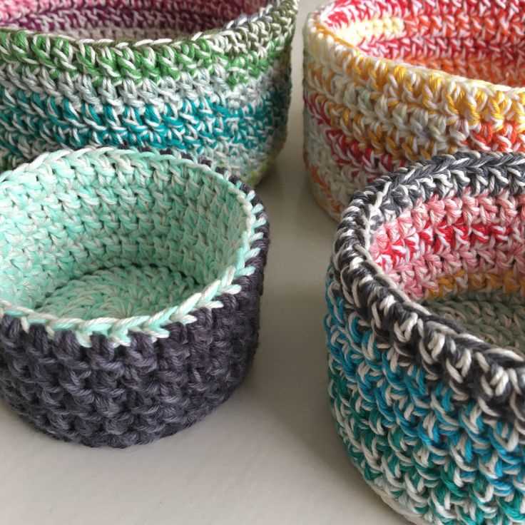 Knitting pattern wallet