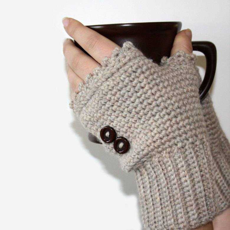 Knitting pattern wrist warmers