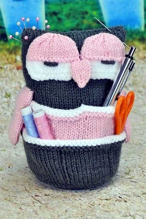Knitting patterns toys free easy