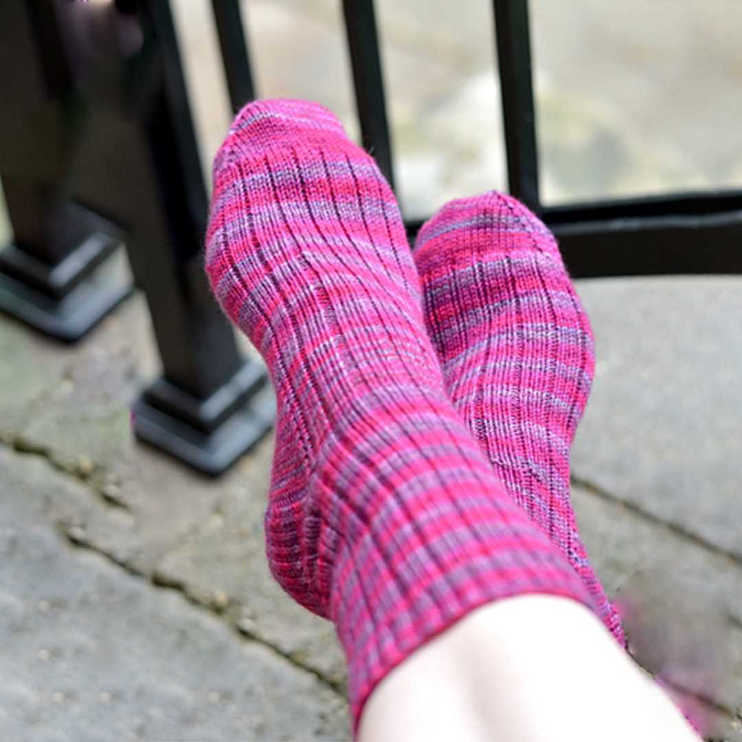 Knitting sock patterns free