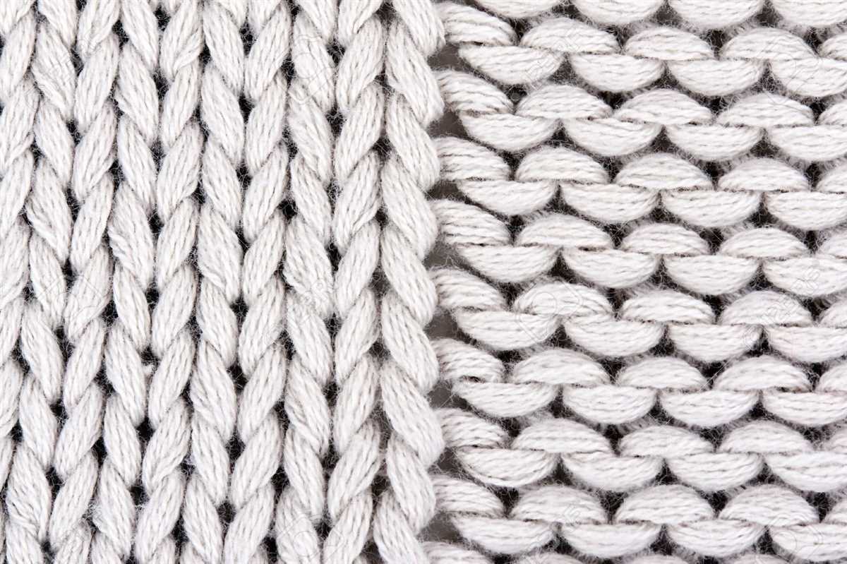 Knitting with fabric patterns
