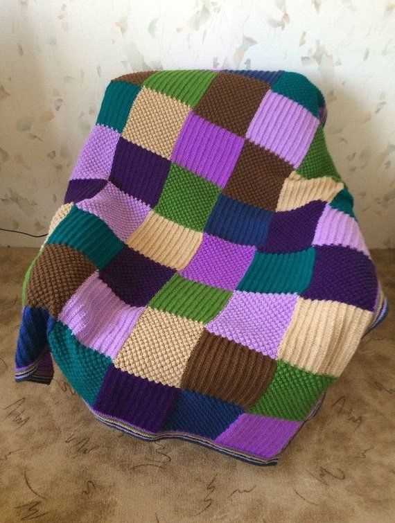 Knitting pattern squares make blanket