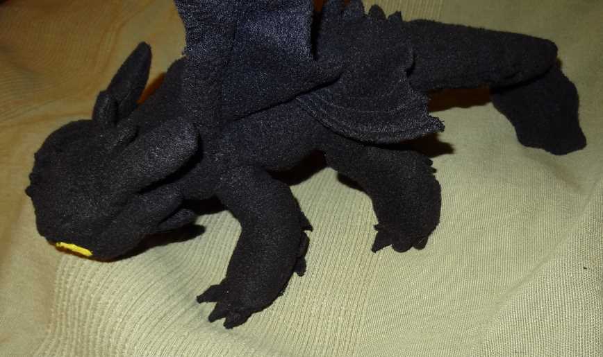 Knitting pattern toothless dragon