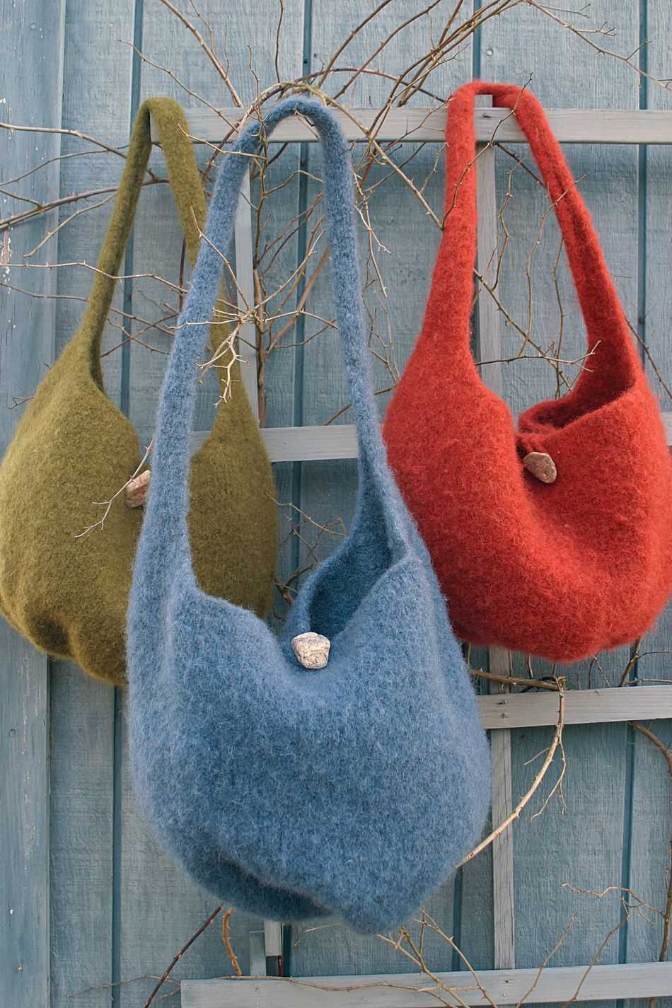 Knitting patterns for felted handbags