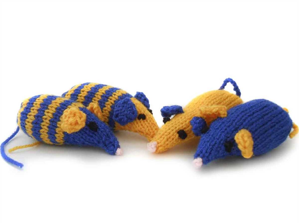 Knitting patterns for mice