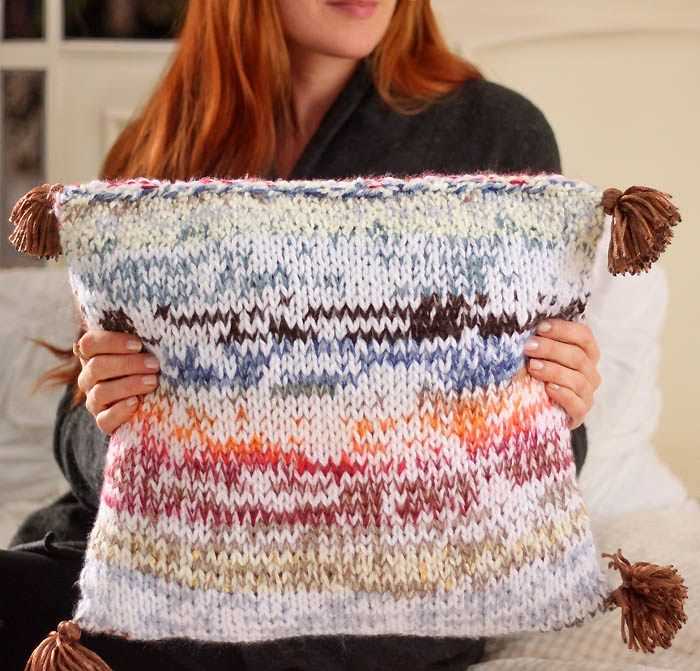 Knitting patterns using leftover yarn