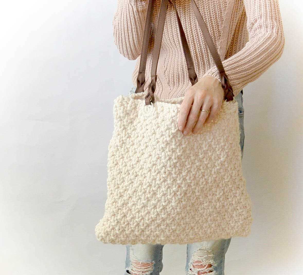 Knitting pattern for shoulder bag