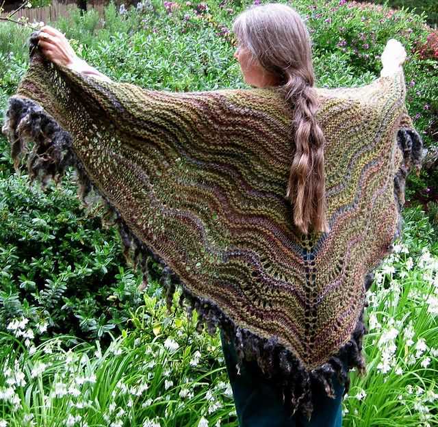 Knitting patterns poncho shawls