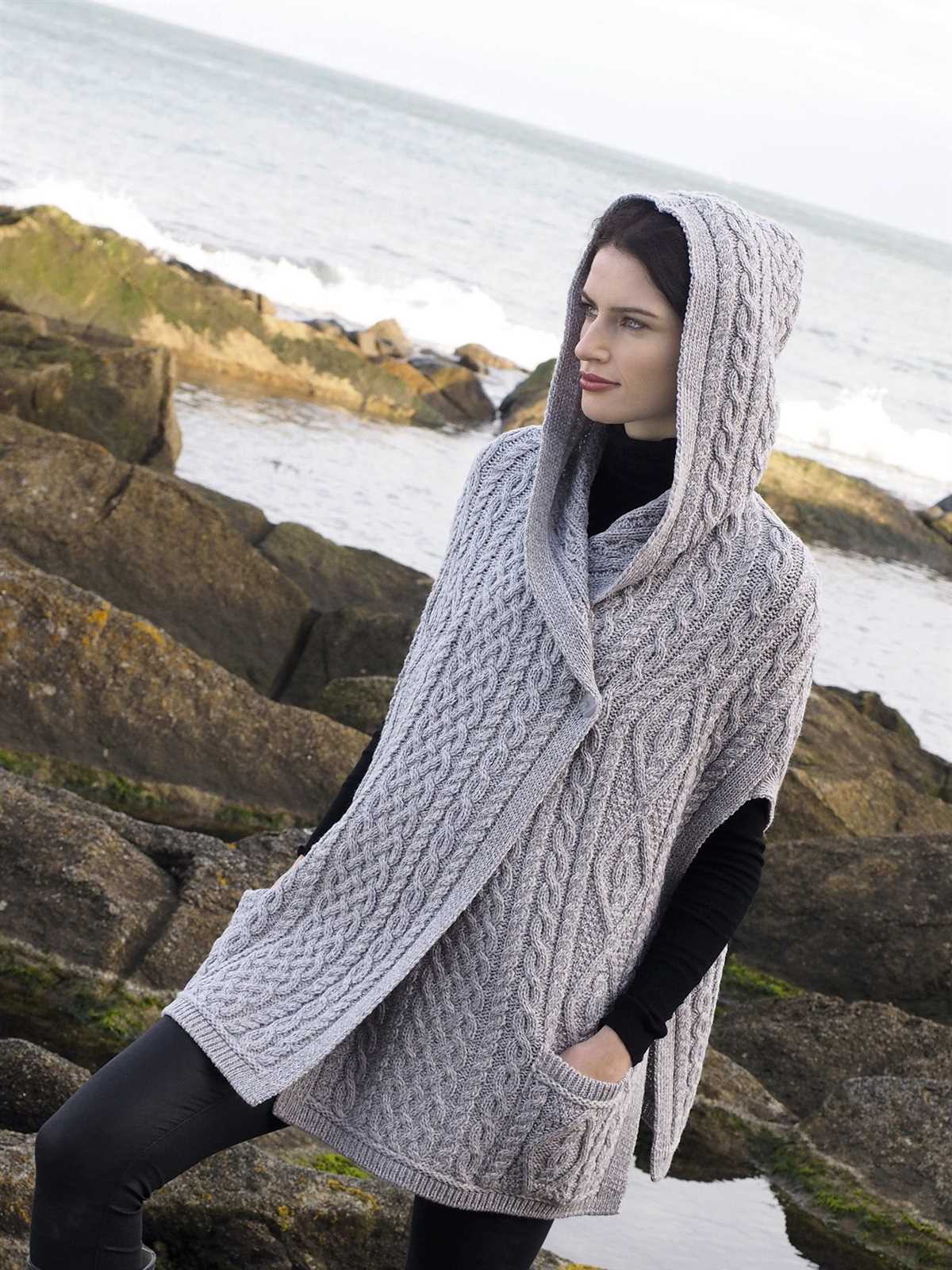 Knitted hooded cardigan pattern