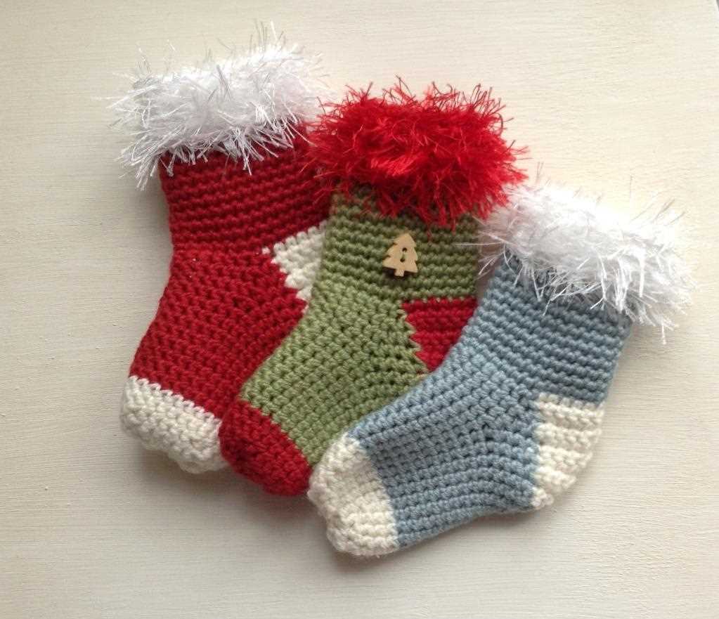 Mini stocking pattern knitting