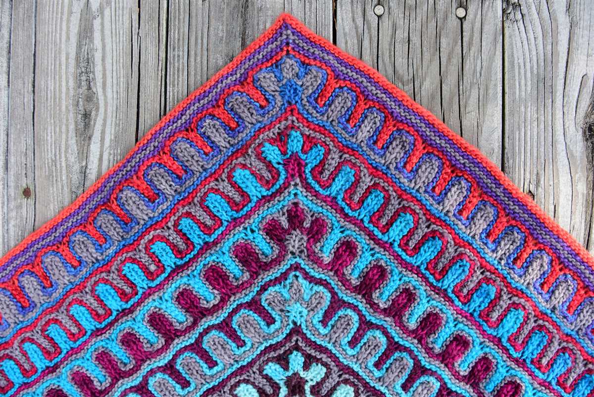 V shaped shawl knit pattern