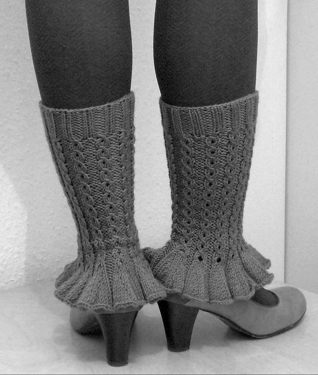 Legwarmer knitting patterns
