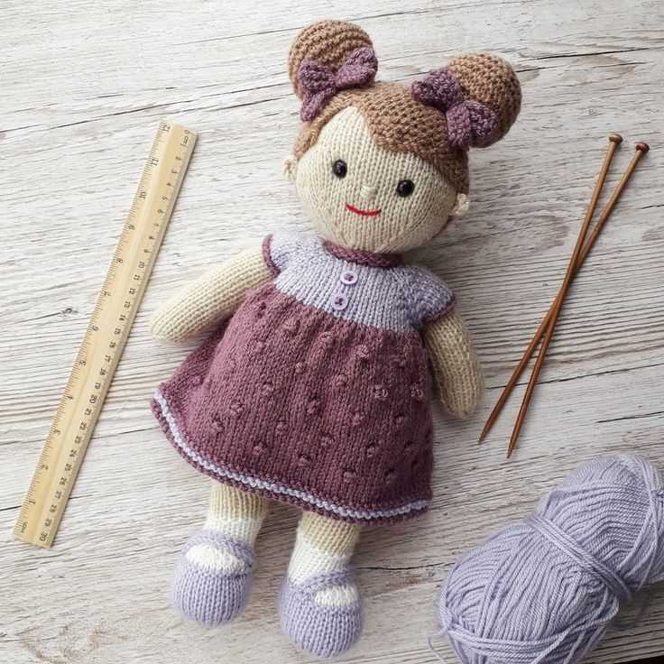 Lilly and may dolls knitting pattern