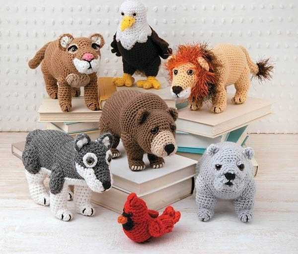 Lion pattern knitting
