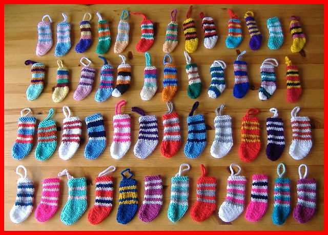 Mini stocking pattern knitting