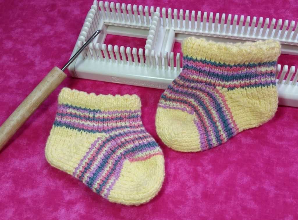 Loom knit socks pattern