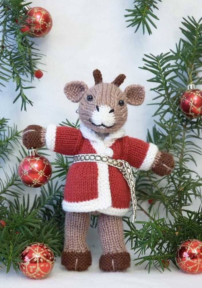Free christmas knitting patterns uk