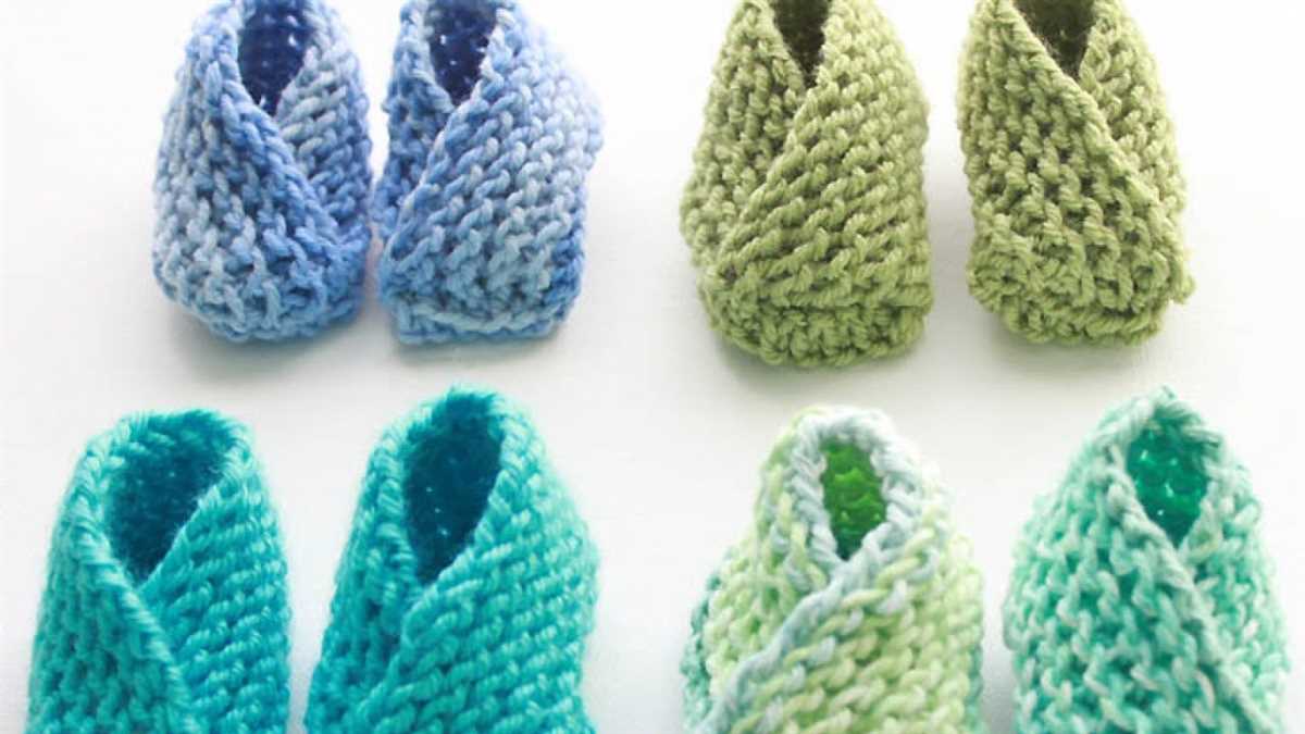 Knit booties pattern easy