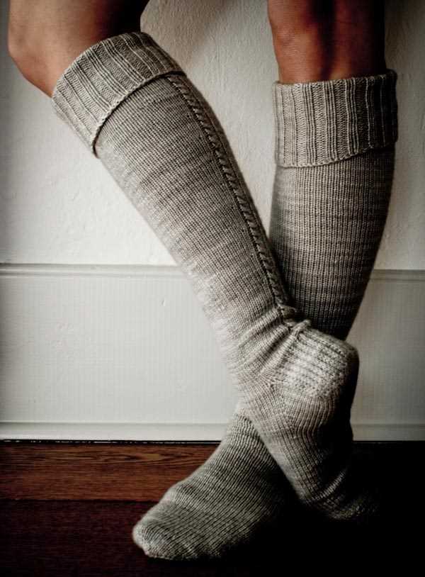 Machine knit leg warmers pattern