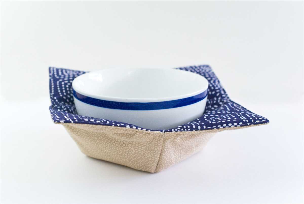 Knitted hot bowl holder pattern
