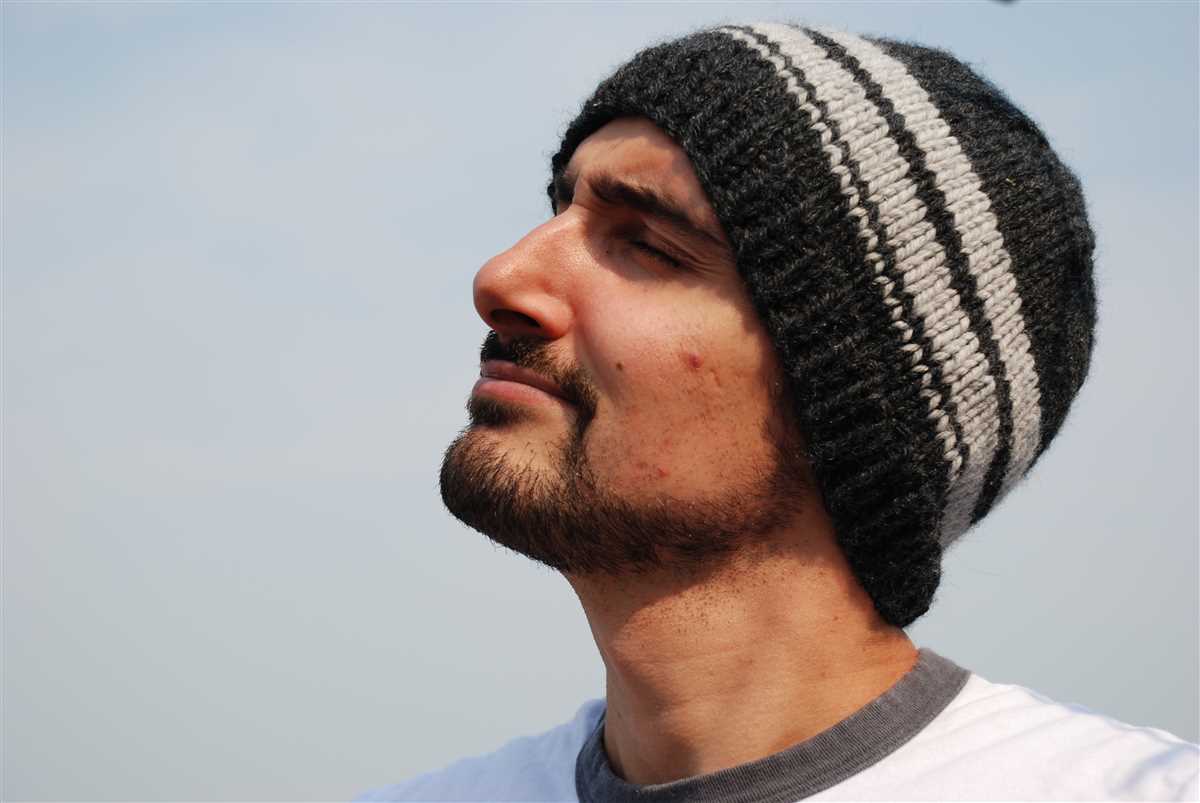 Men's hat knitting pattern