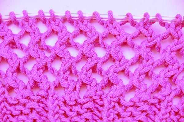 Mesh lace knitting pattern