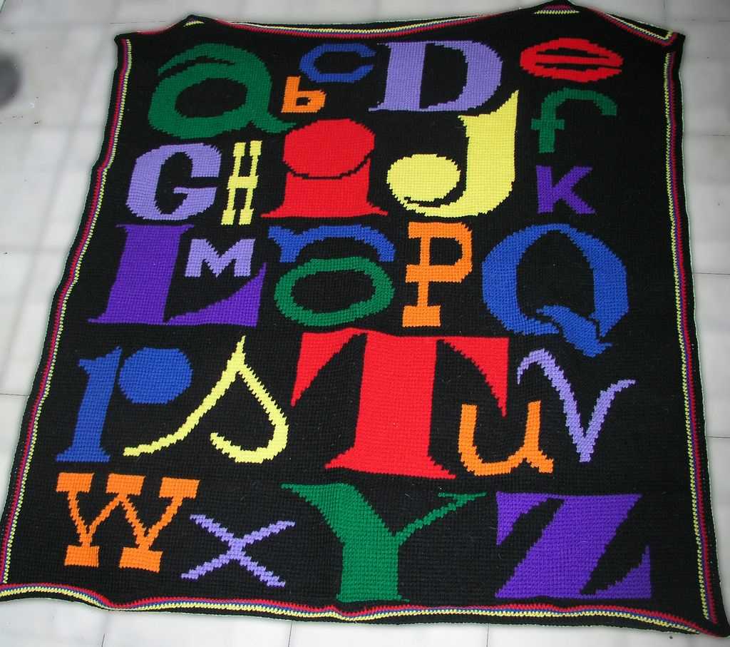 Alphabet blanket knitting pattern