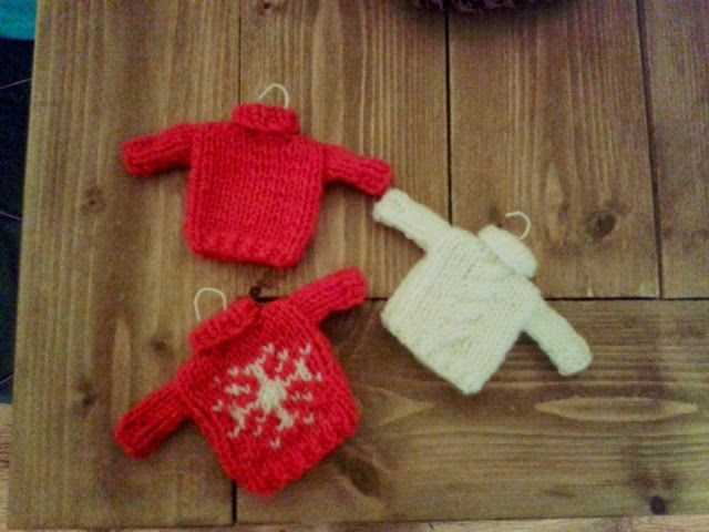 Mini christmas knits free patterns