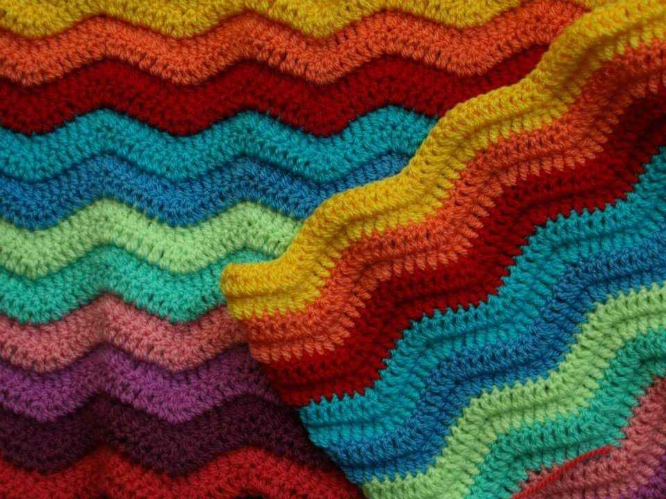 Chevron pattern knitting