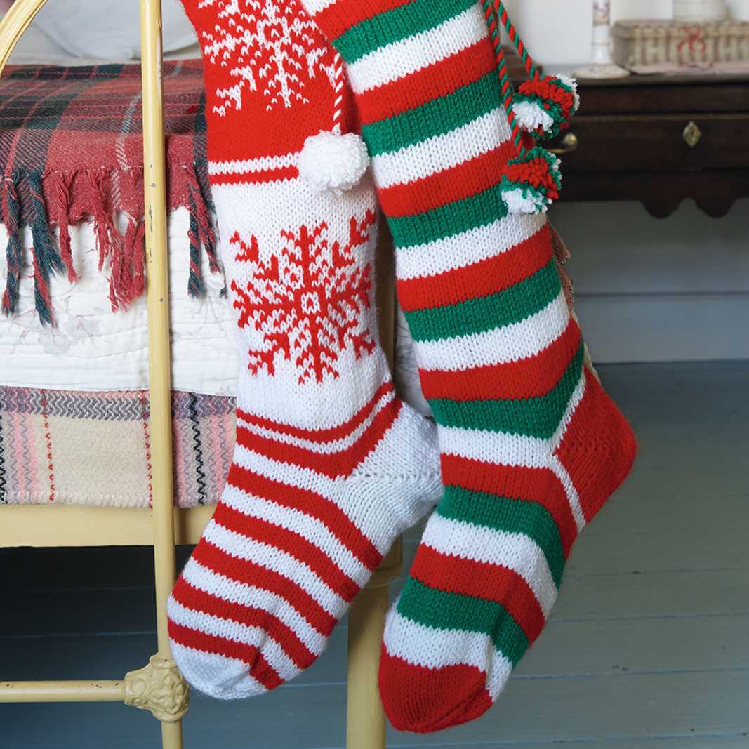 Knitting patterns for christmas stockings uk