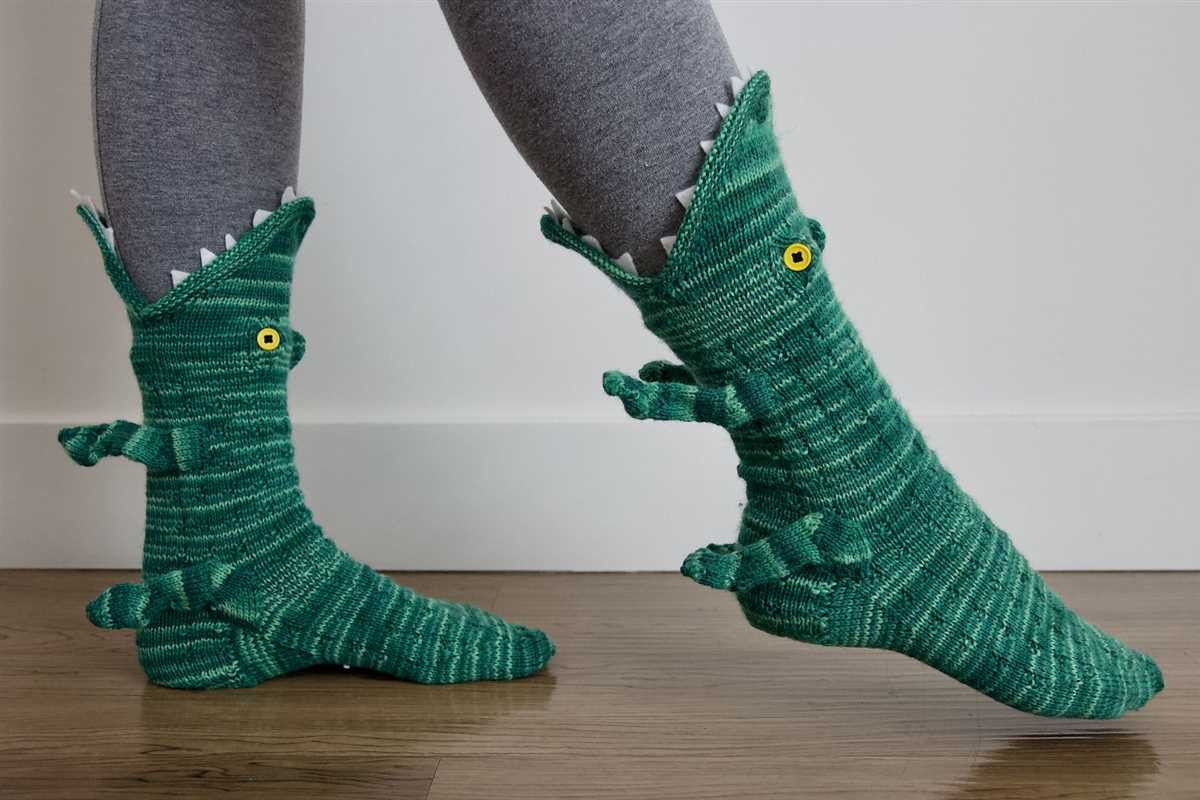 Knitted crocodile socks pattern free