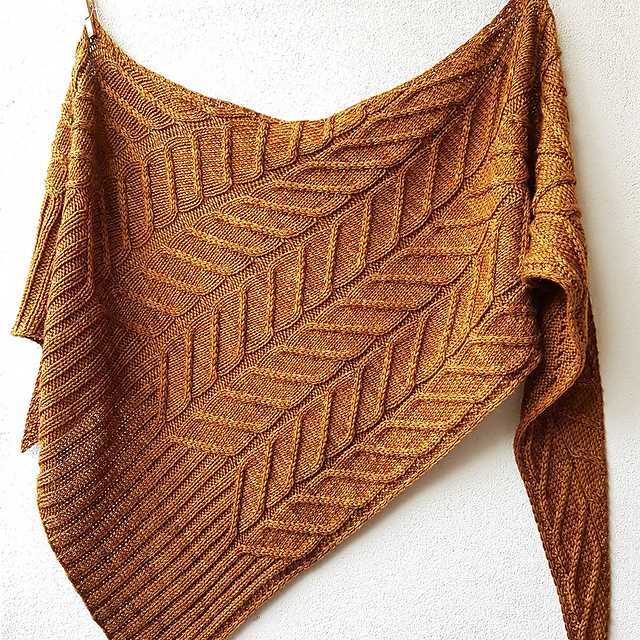 Mobius shawl knitting pattern