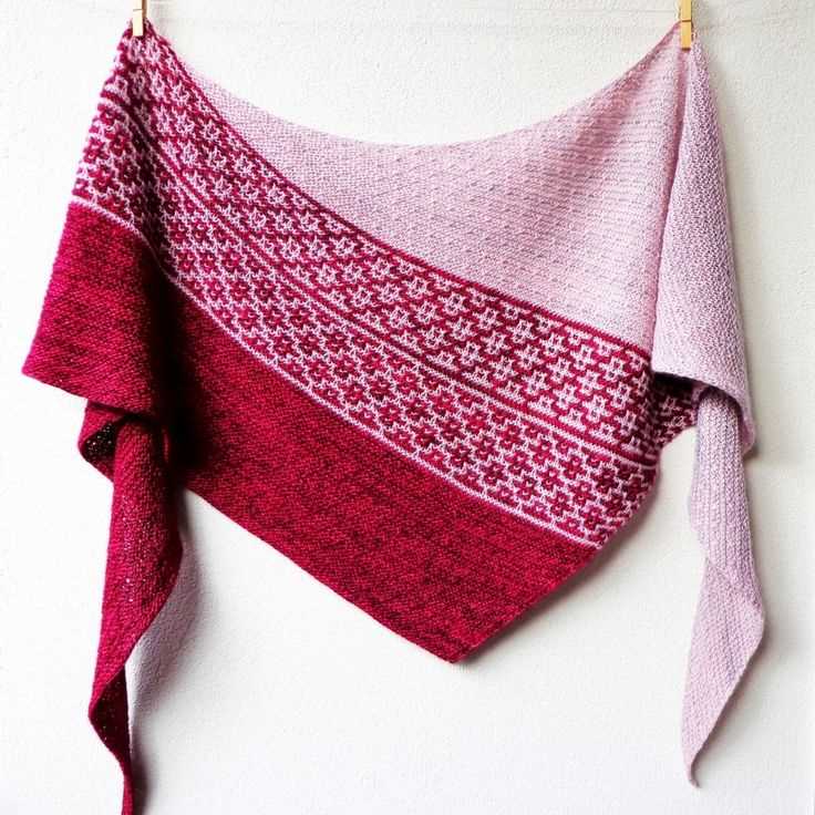 Knitted shawl border patterns