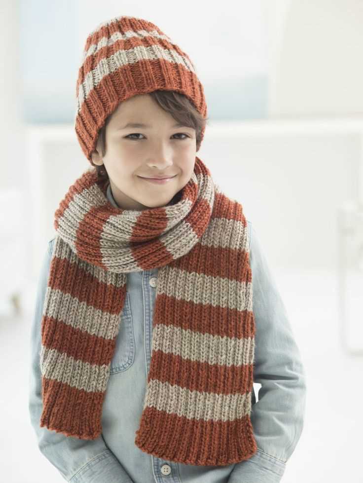 Hat and scarf knitting pattern