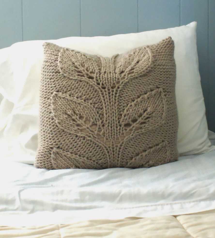 Knit pillow pattern