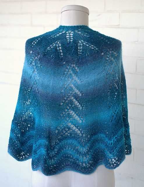 Circular shawl knitting pattern