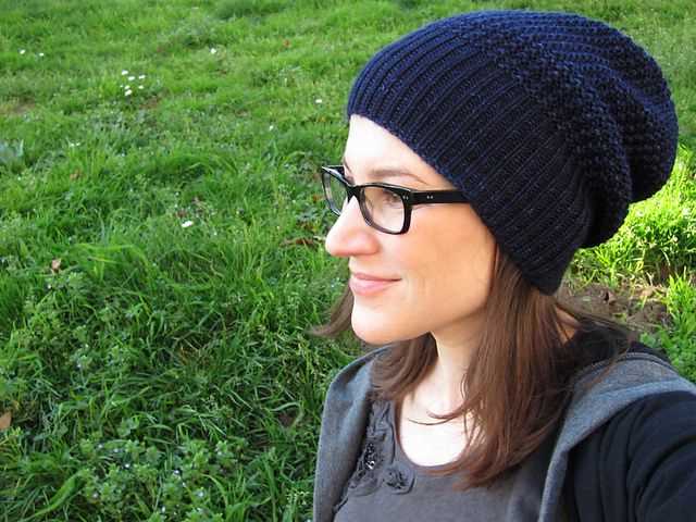 Knit slouchy beanie pattern free