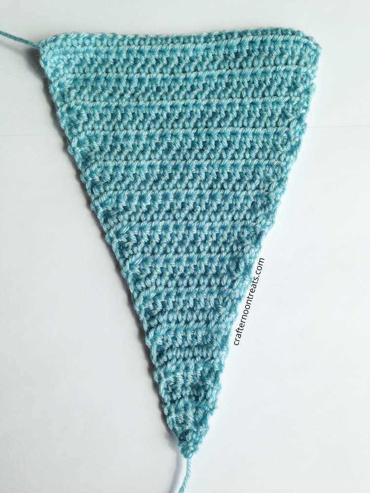 Knitting pattern for bunting