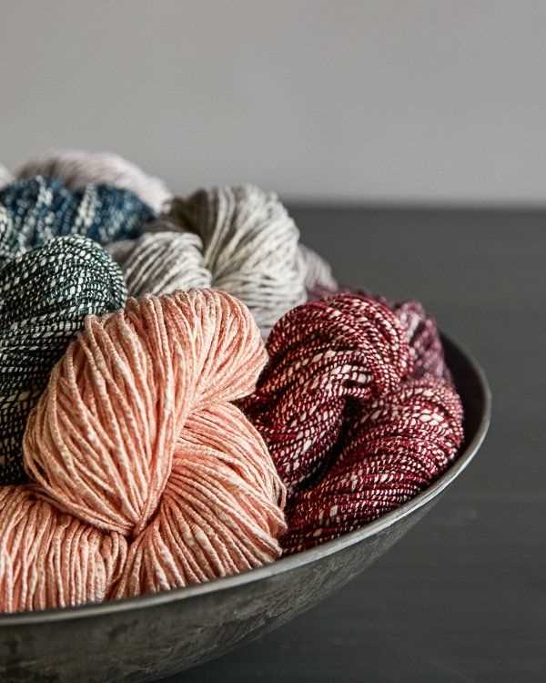Knitting kits with pattern and yarn