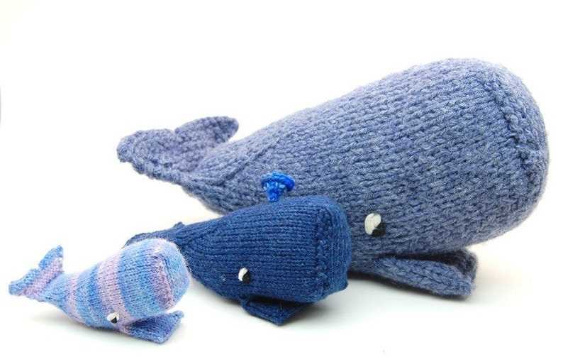 Knitted whale toy pattern