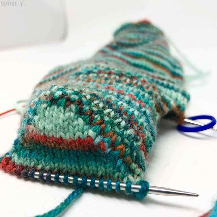 Sock pattern knitting circular needles