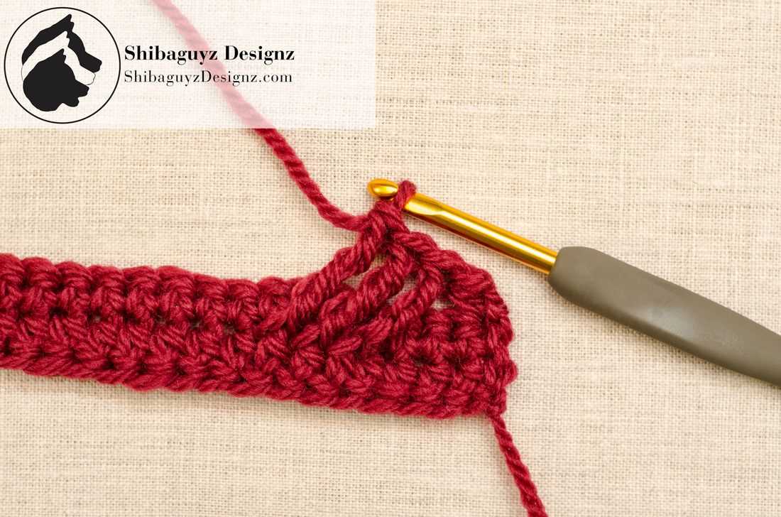 Woven cable knitting pattern